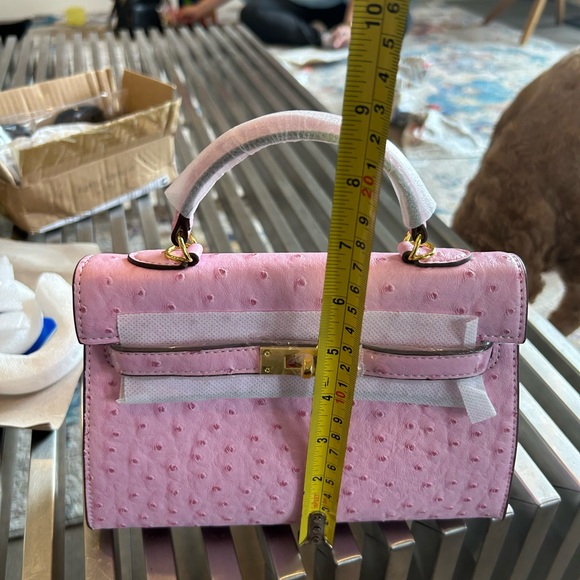 Pink Designer Handbag - Picture 4 of 7
